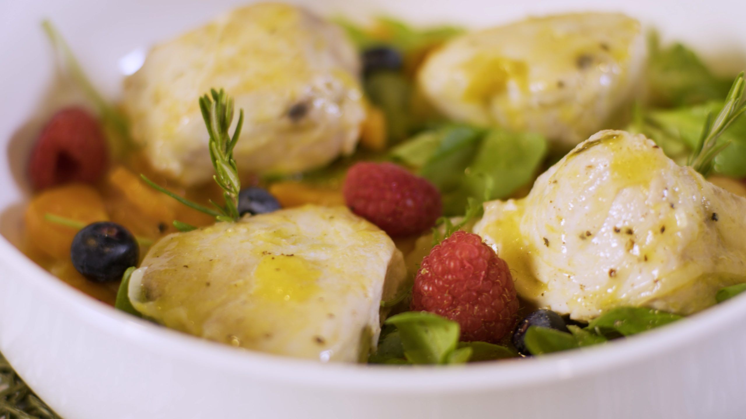 Bonito FRESCO🐟en escabeche de FRUTAS 🍓